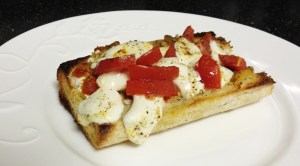 Caprese Tartine